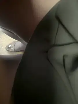 HiddenHoneyLDN online show from January 14, 11:49 am