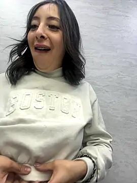 Snapshot of Savannah_Monroe chatting on November 5, 10:43 pm Savannah Monroe online show from November 5, 10:43 pm