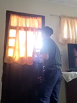 nacho20cmhot online show from October 11, 2:15 pm