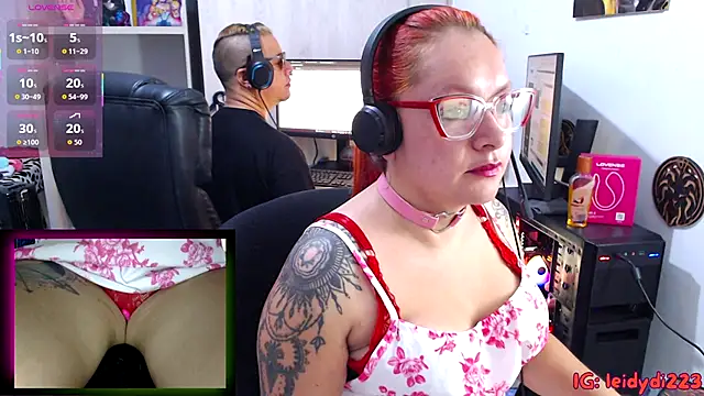 Snapshot of leidydi223 chatting on October 13, 1:33 pm leidydi223 online show from October 13, 1:33 pm