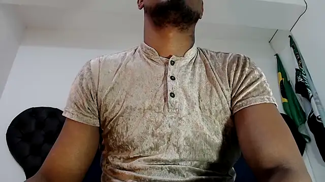 ElCaballeroNegro24 online show from May 5, 4:26 pm