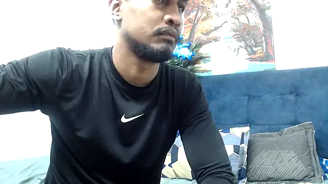 ElCaballeroNegro24 online show from June 2, 12:34 am