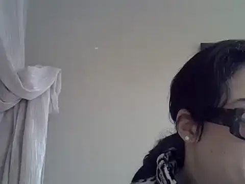 ITALIANASISIXX online show from January 1, 12:55 pm