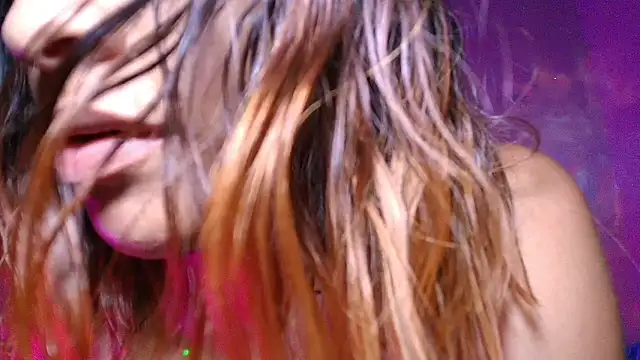 m rosee online show from June 15, 5:48 pm