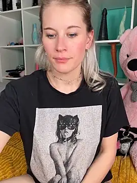 TheRealJessyLey online show from April 29, 5:30 pm