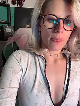 TheRealJessyLey online show from May 12, 5:54 pm