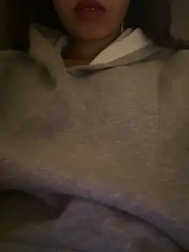  Maya zaidi  online show from November 4, 3:44 pm