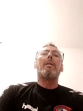 pakillobcn online show from October 7, 3:14 am