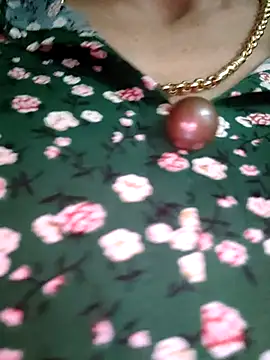 Rosalind xxx online show from February 20, 10:32 pm