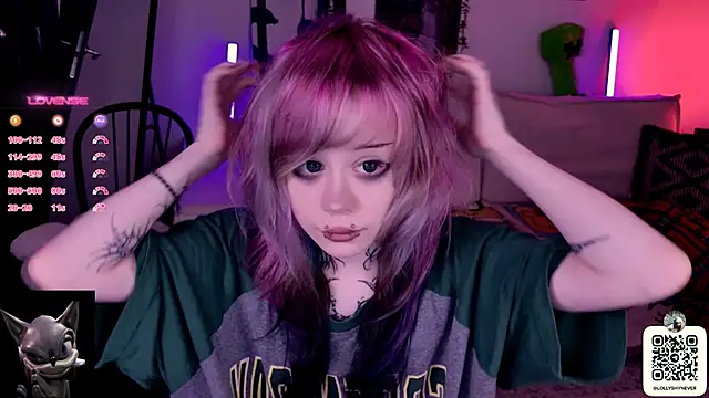 Snapshot of Lollyshy chatting on October 23, 10:58 am Lollyshy online show from October 23, 10:58 am