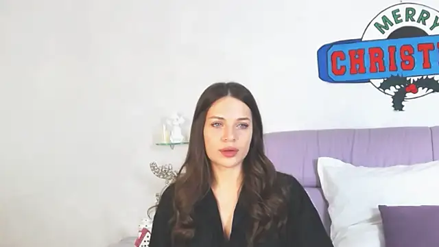 Snapshot of AngelicaDillon chatting on January 7, 7:44 am AngelicaDillon online show from January 7, 7:44 am