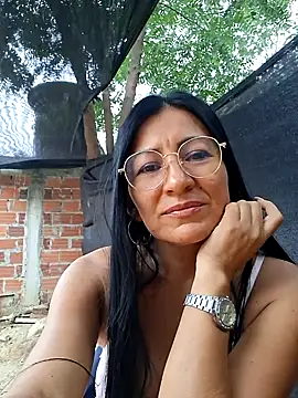 Snapshot of maturexxxnaughty chatting on May 30, 12:02 pm maturexxxnaughty online show from May 30, 12:02 pm