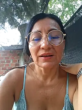 maturexxxnaughty online show from June 25, 11:37 am