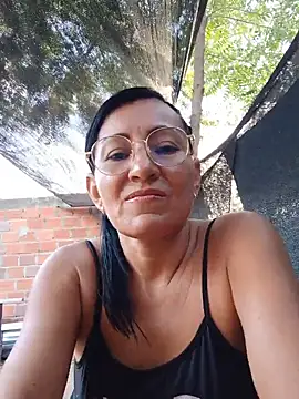 maturexxxnaughty online show from June 30, 11:33 am
