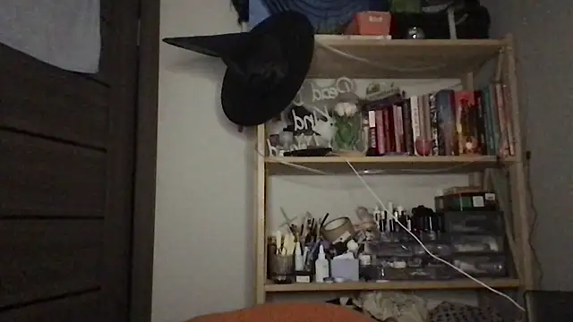 Yuna5343 online show from September 30, 10:15 pm