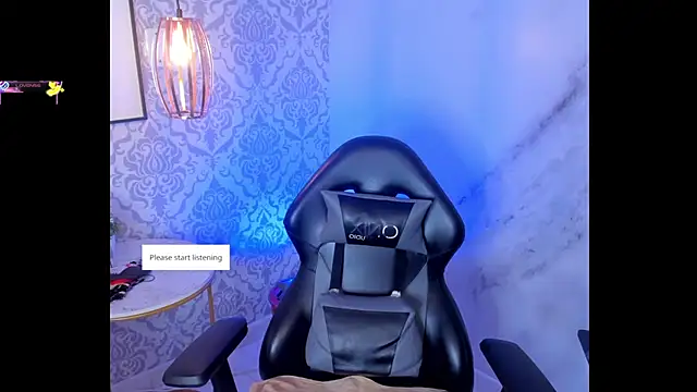 Snapshot of Meganslut_x chatting on October 2, 12:12 pm Meganslut x online show from October 2, 12:12 pm