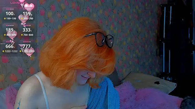 Squirrel Bunny online show from October 13, 8:31 pm