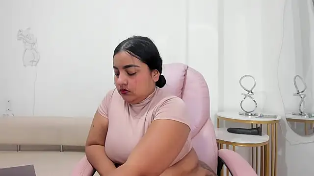 Chloe jackson25 online show from September 27, 11:54 pm