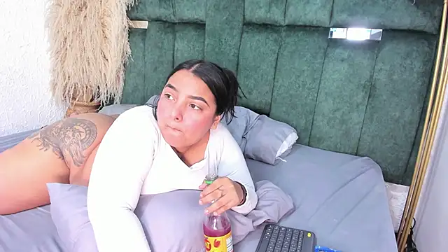 Chloe jackson25 online show from June 18, 6:56 pm