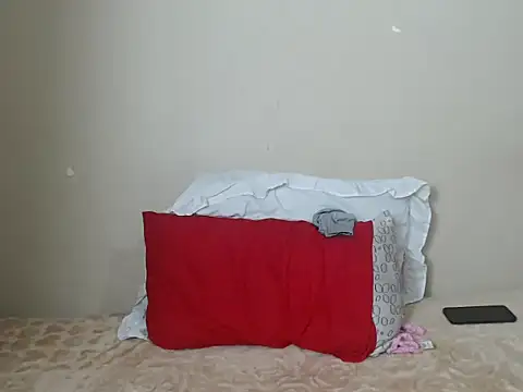  SweetLips  online show from September 21, 8:21 pm