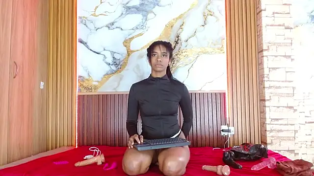 Snapshot of madihlove303av chatting on January 7, 1:13 pm madihlove303av online show from January 7, 1:13 pm