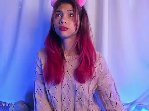 Laurenn 2 online show from October 16, 5:25 pm