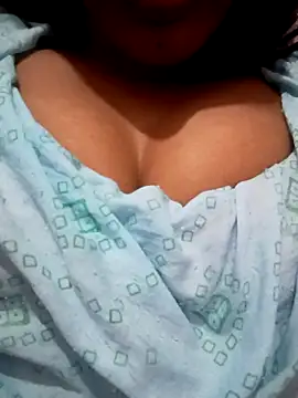 kaviyaponnu0987 online show from December 19, 9:33 pm