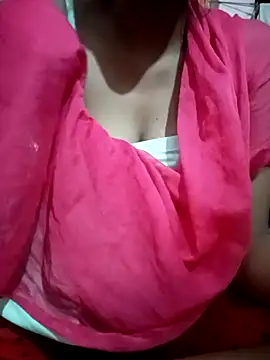 kaviyaponnu0987 online show from May 22, 2:44 pm