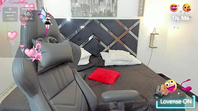 Katalina red online show from September 20, 4:08 pm