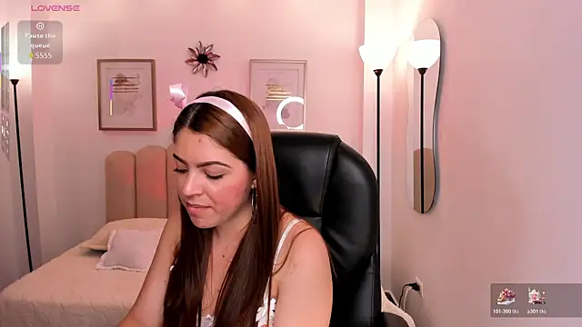 Madelin carter online show from November 30, 3:54 am