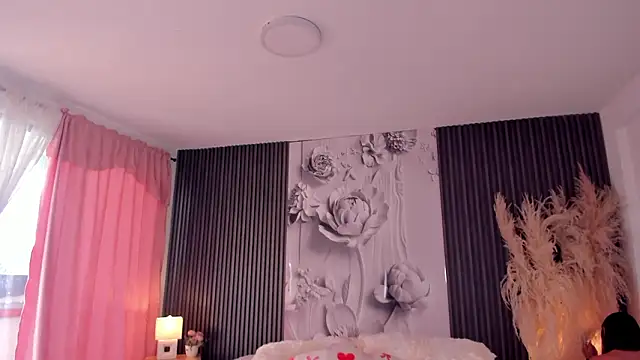 ShaniaDaniels online show from March 17, 9:40 pm