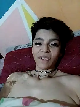 Snapshot of Lulypsicologasexual chatting on October 18, 12:35 am Lulypsicologasexual online show from October 18, 12:35 am