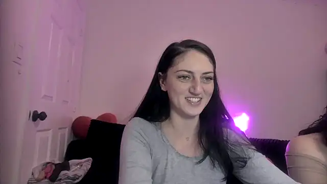 torithequeen online show from February 9, 2:43 pm