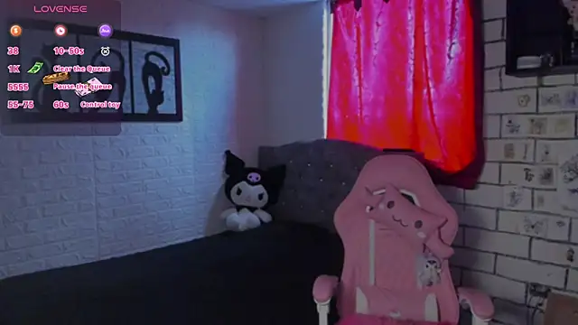 babee 04 online show from November 18, 7:07 pm