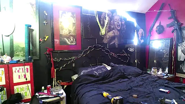 Snapshot of Splash_Queen420 chatting on January 16, 4:27 am Splash Queen420 online show from January 16, 4:27 am