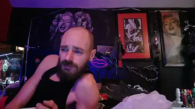 Snapshot of Splash_Queen420 chatting on February 2, 3:27 am Splash Queen420 online show from February 2, 3:27 am