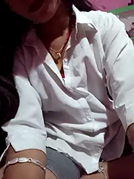 Cutie Angel143 online show from November 14, 4:00 am