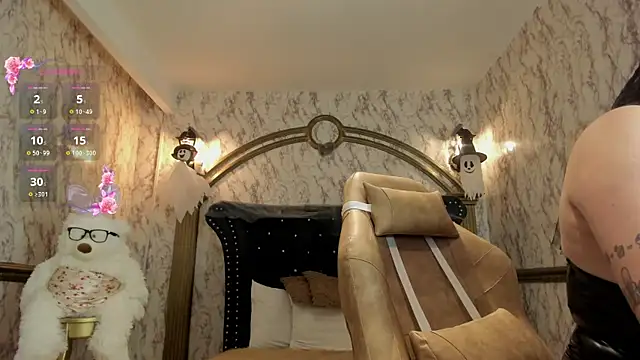 irenne wilsonn online show from October 25, 2:41 am