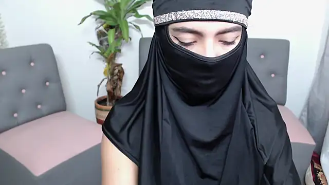 jade nassar online show from October 1, 7:31 pm