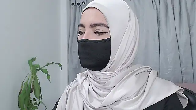 jade nassar online show from March 20, 12:15 am