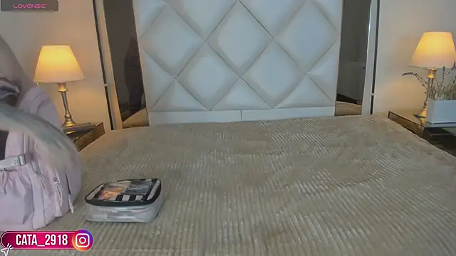 Megan DH online show from September 25, 12:09 pm