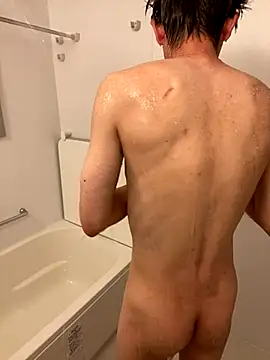 iiiviviii online show from October 10, 4:39 pm