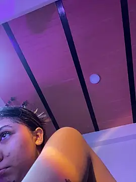 emilysofiia online show from September 19, 11:05 pm