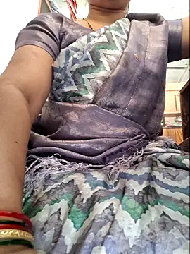 indianhotwife639 online show from May 21, 6:42 am