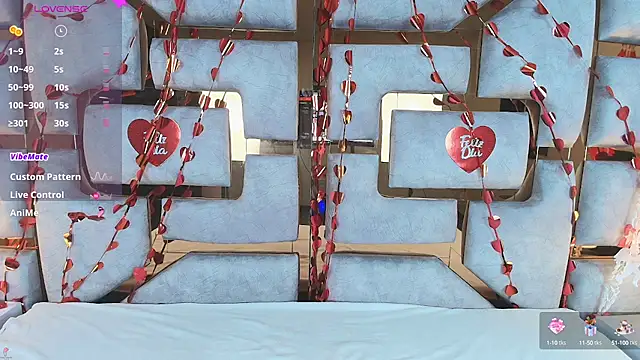 Snapshot of SkarlettAry chatting on September 26, 1:37 pm SkarlettAry online show from September 26, 1:37 pm