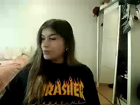 Becca B online show from June 5, 5:51 pm