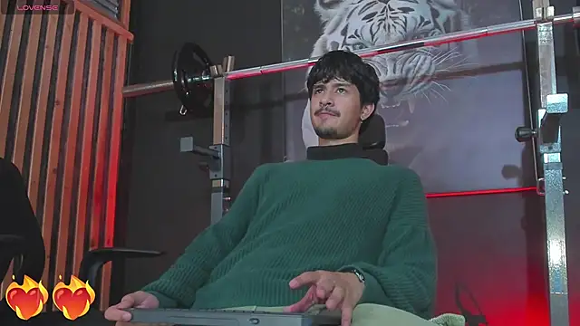 DimitriDeluxe online show from October 25, 7:41 pm