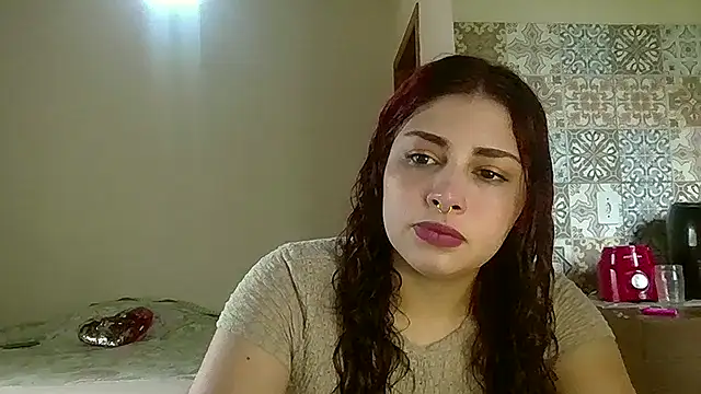 Snapshot of SweetSolei20 chatting on December 1, 5:07 pm SweetSolei20 online show from December 1, 5:07 pm