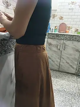 Shalu G online show from July 25, 2:58 pm
