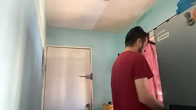 Snapshot of Alexitho25 chatting on October 30, 7:25 pm Alexitho25 online show from October 30, 7:25 pm